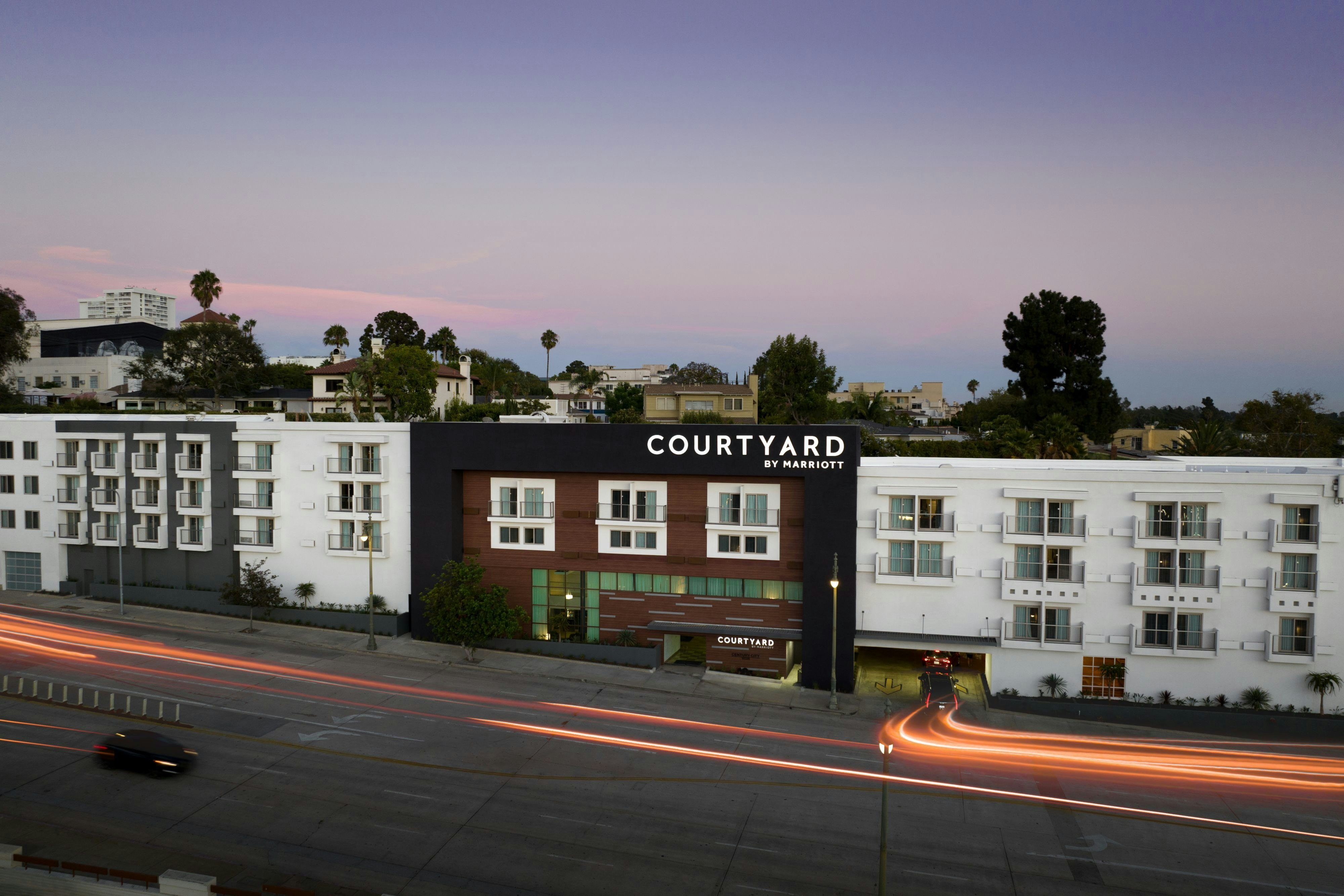 Courtyard Los Angeles Century City