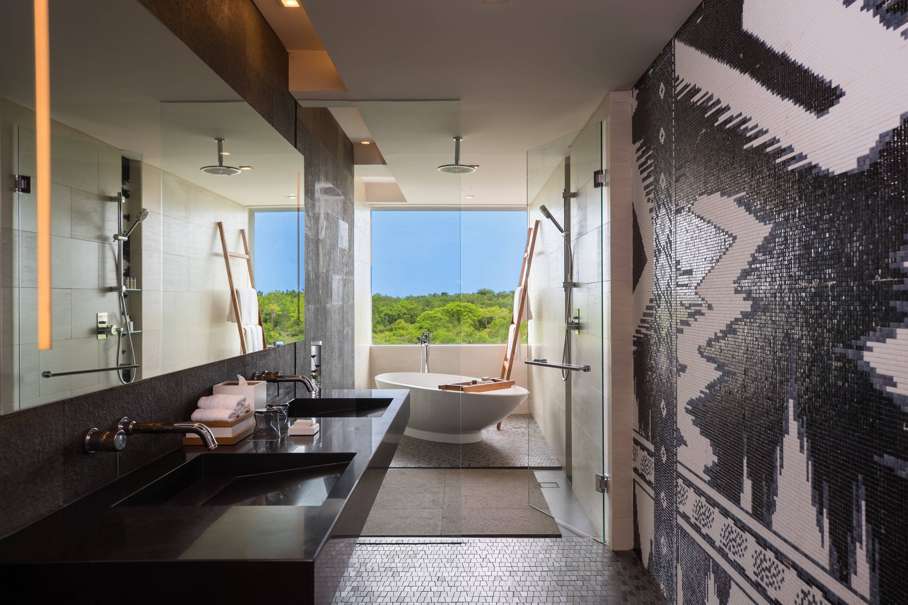Renaissance Bali Uluwatu Resort & Spa Room Type - Guest room, 1 King, Garden view, Balcony