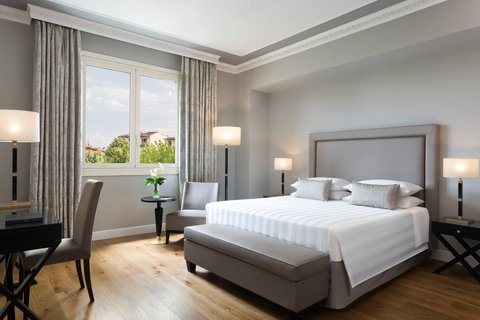 Superior King Guest Room