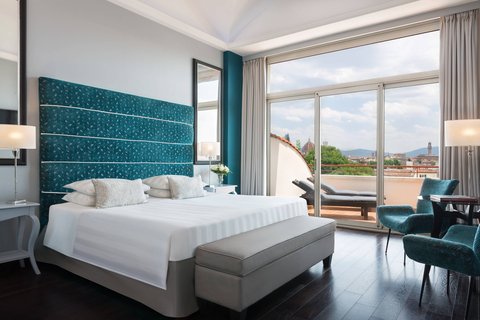 Premium Twin Guest Room