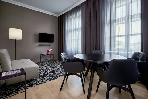 Family Suite - living area