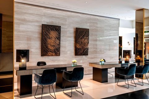 Concierge Desk