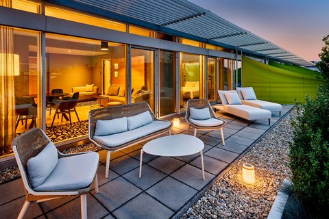 Rooftop Terrace Suite - Blue Hour