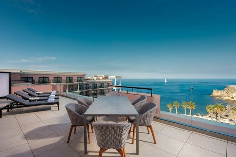 Penthouse Suite Terrace