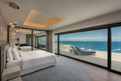 One-Bedroom Presidential Penthouse Suite Bedroom