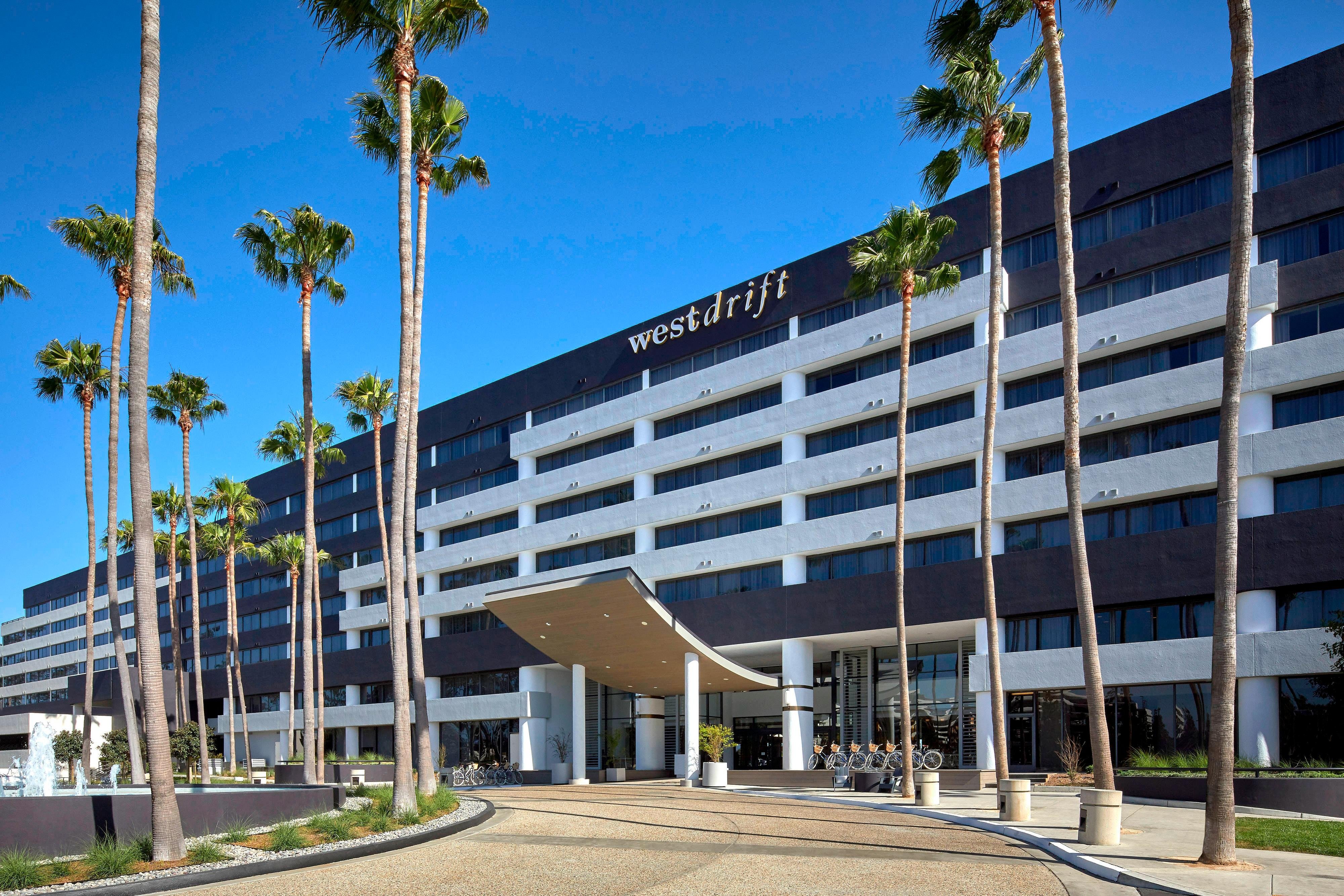 westdrift Manhattan Beach-Autograph Coll