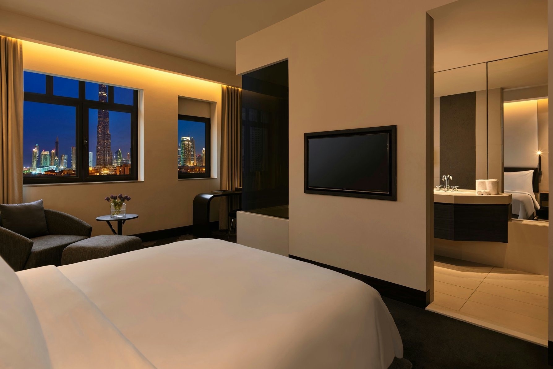 The Heritage Hotel, Autograph Collection Room Type - Deluxe Landmark View, Guest room, 1 King, Iconic Dubai view