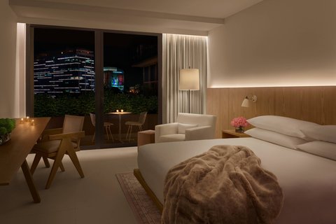 King Deluxe Terrace Room