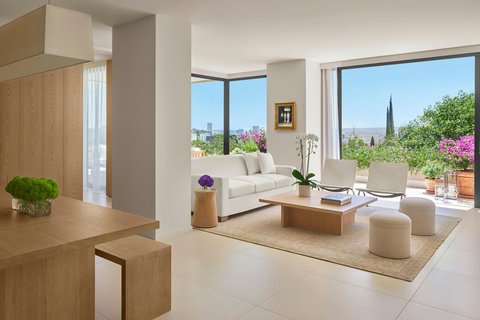 Villa Living Room - 1