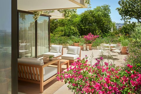 Villa Terrace - 1