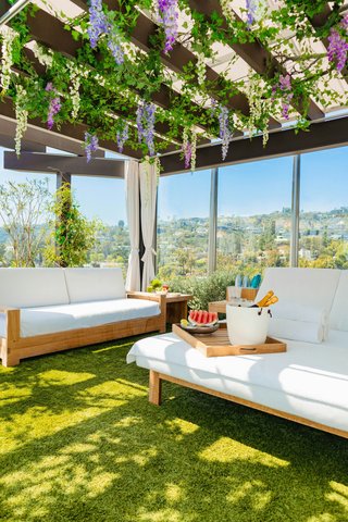 Rooftop Pool Cabana