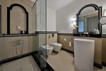 Royal Suite, Club lounge access, 3 Bedroom Larger Suite, Oceanfront, High floor, Balcony