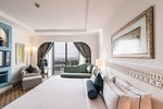 Club Oceanfront, Club lounge access, Guest room, 1 King, High floor
