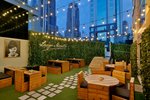 Al Habtoor Grand Resort, Autograph Collection