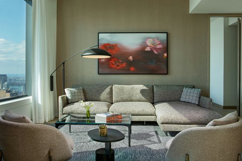 Liberty Penthouse Sitting