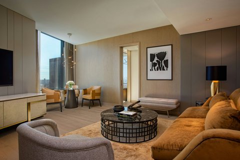 Living Room Area - Madison Club Suite