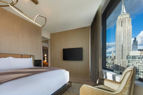 Madison Club Suite Bedroom