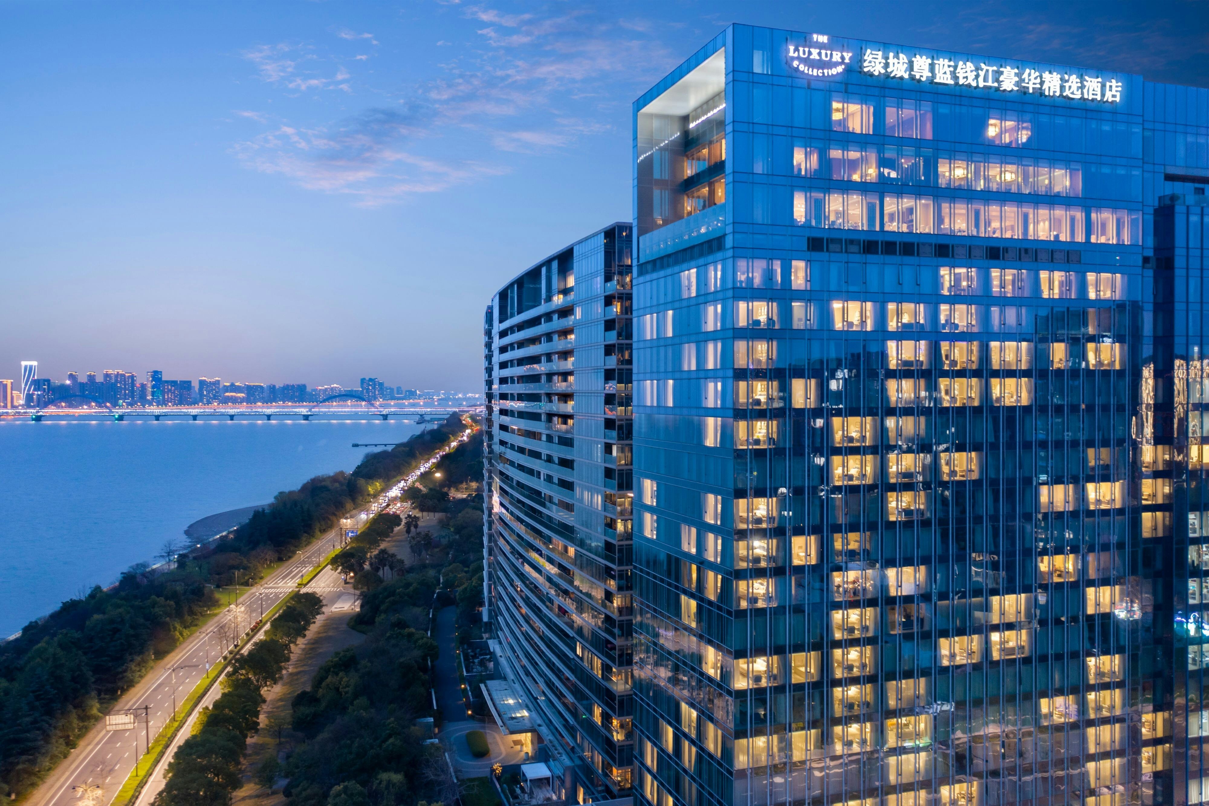 Azure Qiantang-a Luxury Collection Hotel