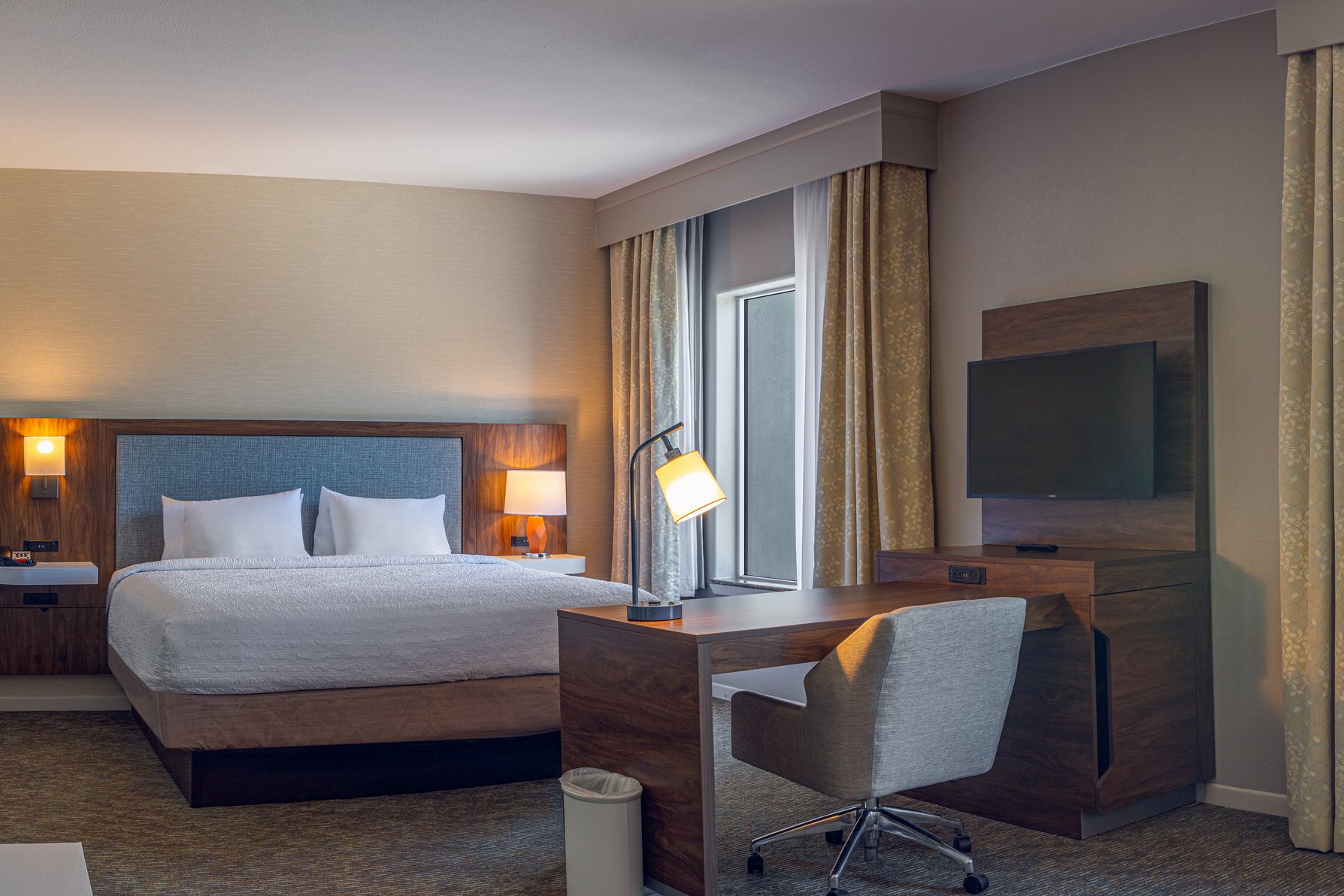 Hampton Inn & Suites by Hilton Boerne Room Type - 1 KN ACC RI SHWR STE NS