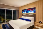 Sweet, Guest room, 1 King, Corner room