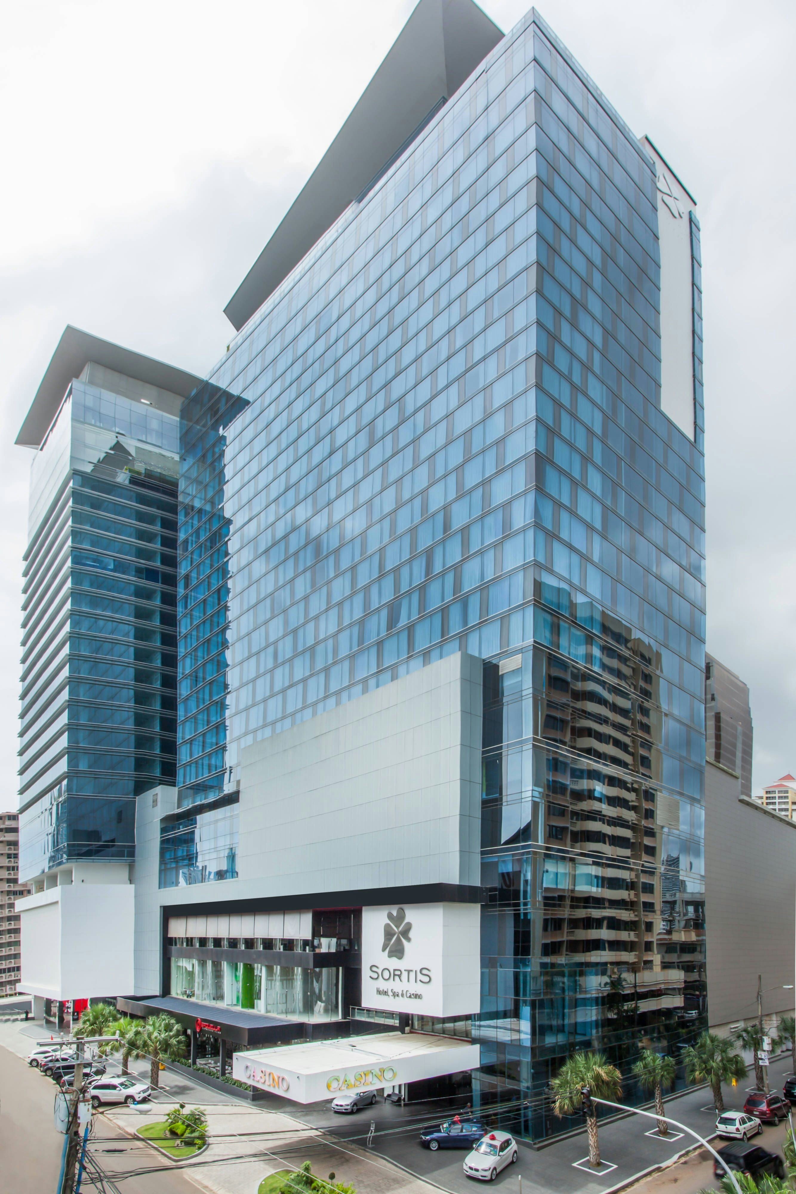 Sortis Hotel, Spa & Casino