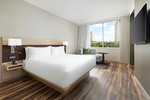 Larger Guest room, 1 King, City view