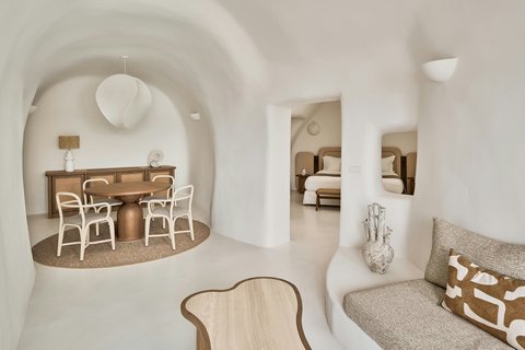 Wet Allure Suite