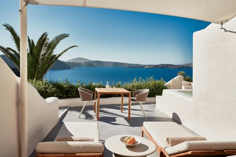 Aura Suite Balcony