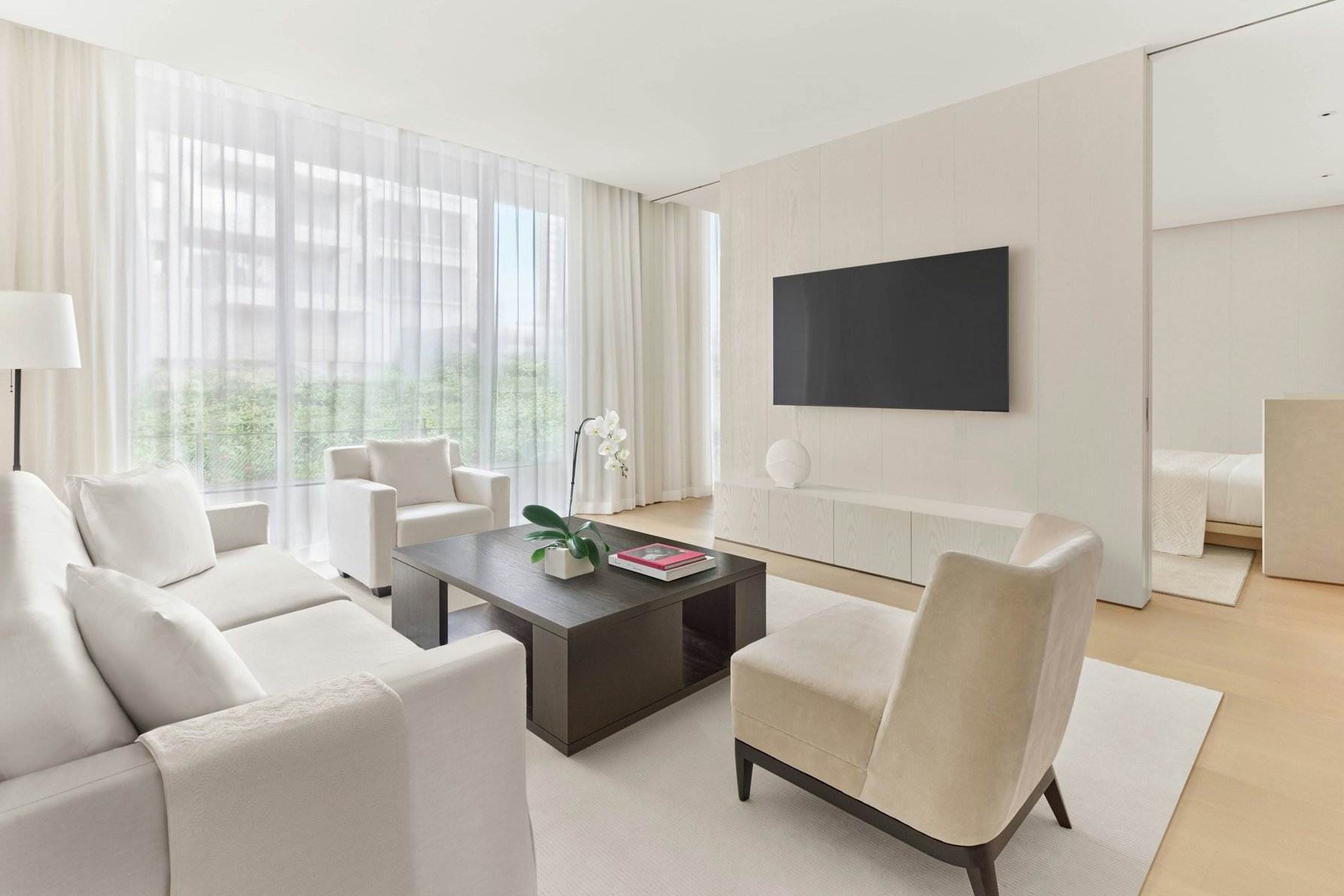The Singapore EDITION Room Type - Garden Suite, 1 Bedroom Suite, 1 King, Top floor