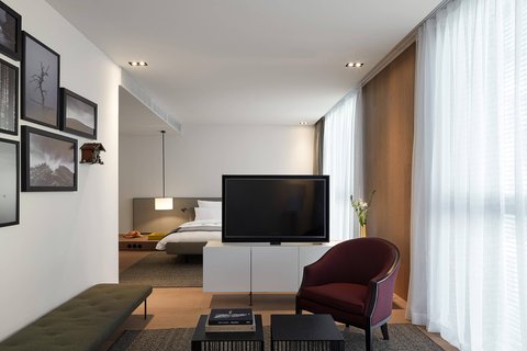 Junior Prestige Suite - Living Area