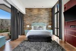 Penthouse, 1 King
