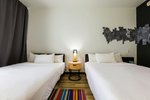 Breezy, Guest room, 2 Queen, Balcony