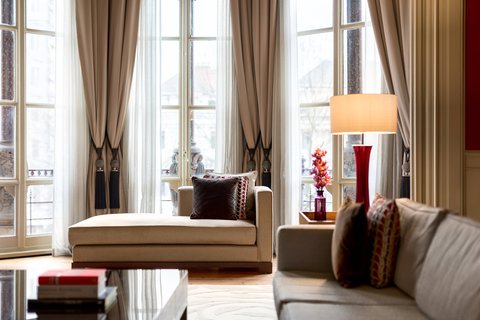 Haywood Suite - Living Room