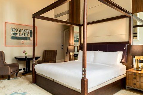 Royal Suite - Master Bedroom