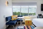 Aloft, Guest room, 1 King