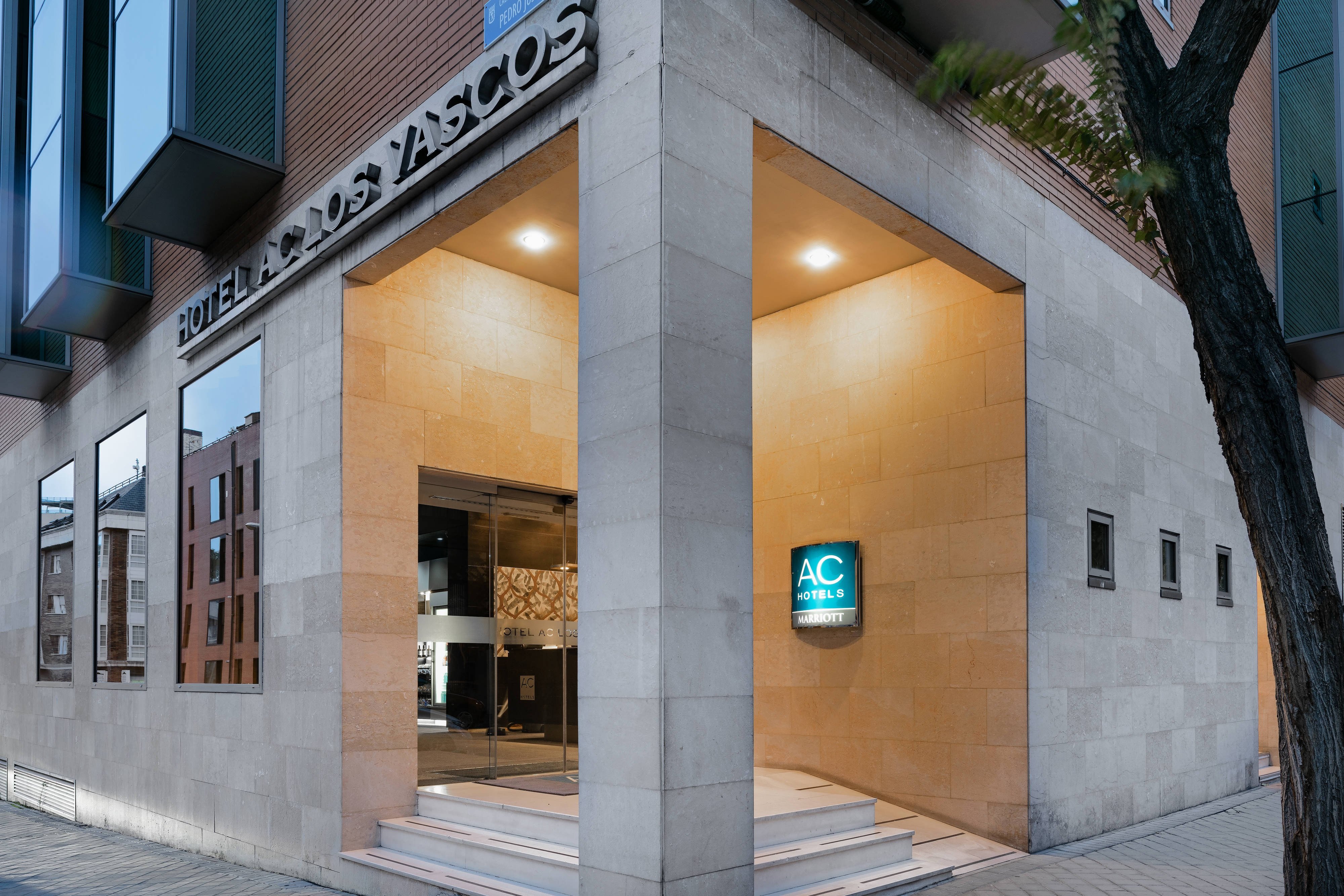 AC by Marriott Los Vascos