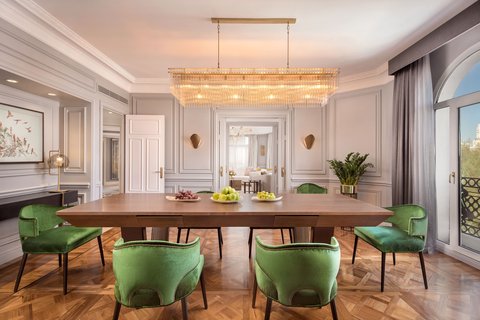 Royal Suite Dining Room
