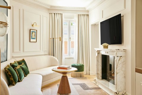 Palace Suite 537 - Living room