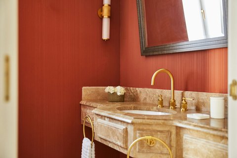 Cortes Suite - Bathroom
