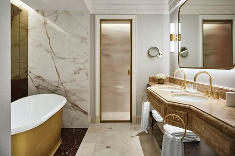 Neptuno Suite - Bathroom