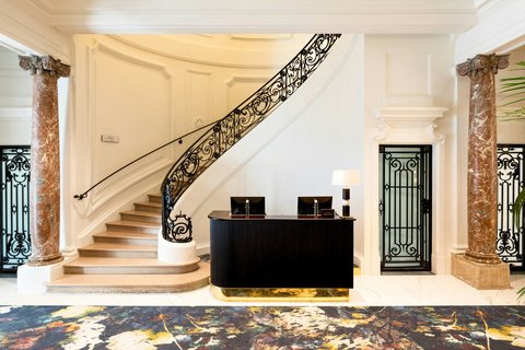 Sapphire House Reception