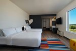 Suite, In Loft: 2 Queen