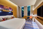 Chic Urban Hollywood, Guest room, 1 King Super, City view