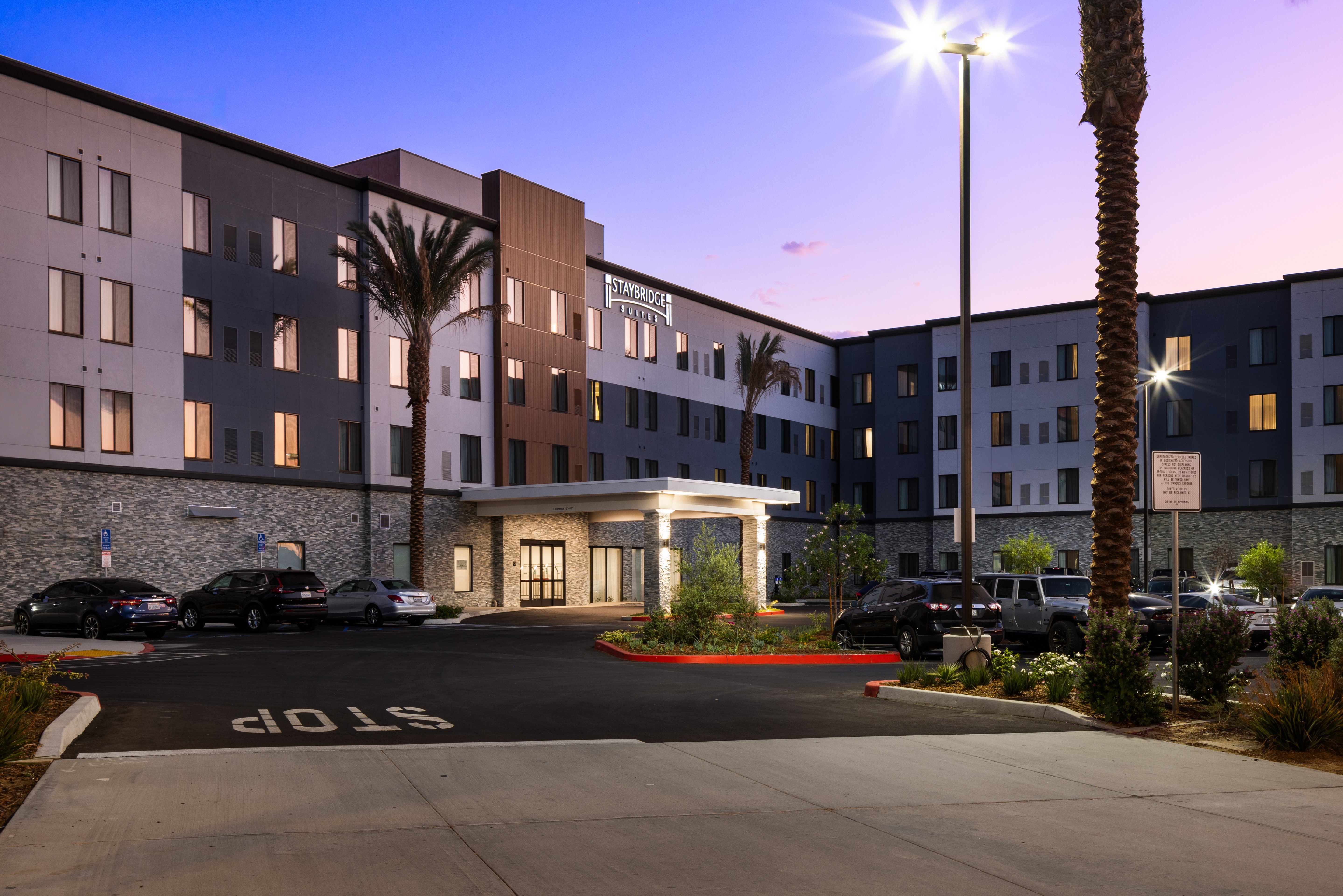 Staybridge Stes Eastvale-Norco