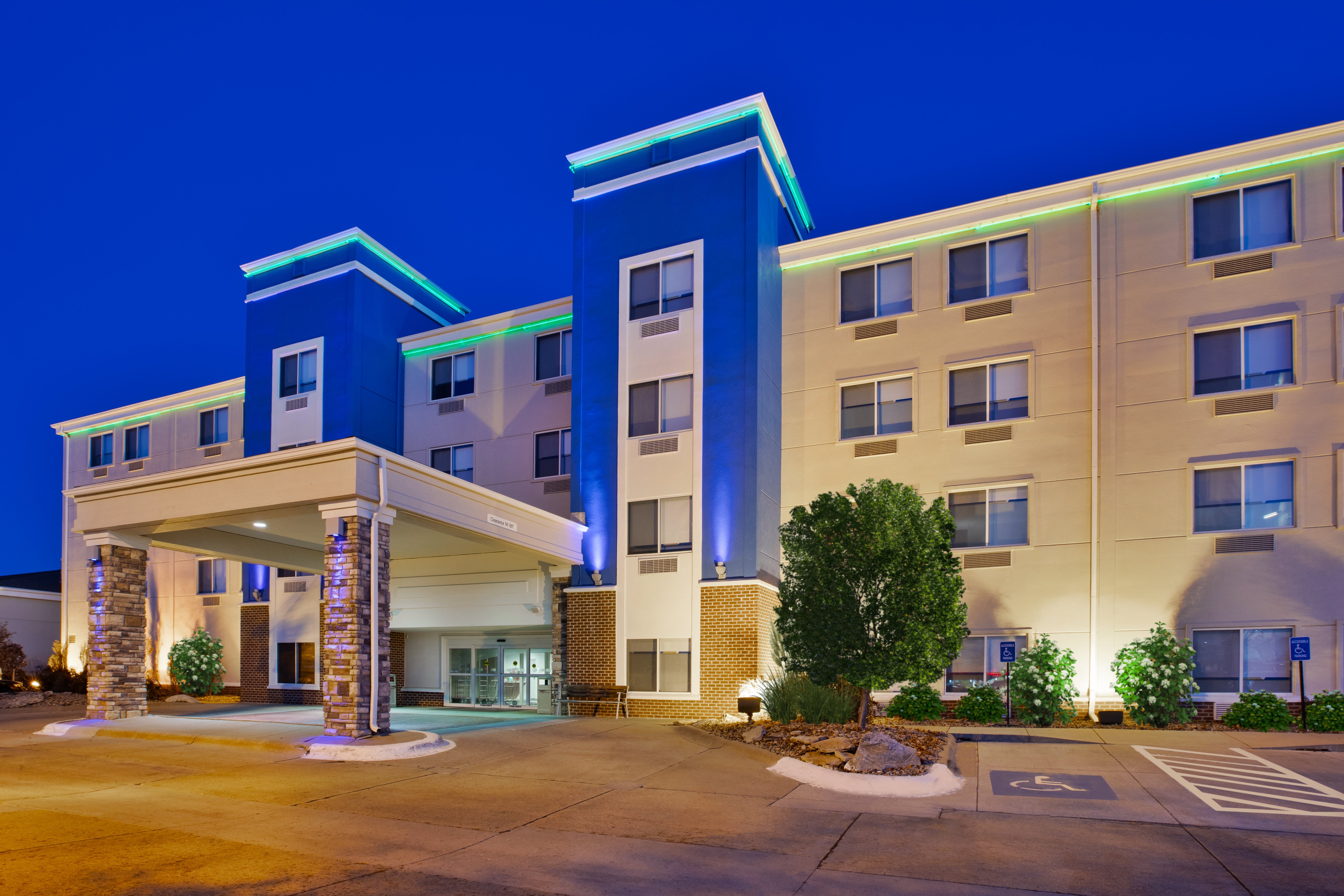 Holiday Inn Express Fremont