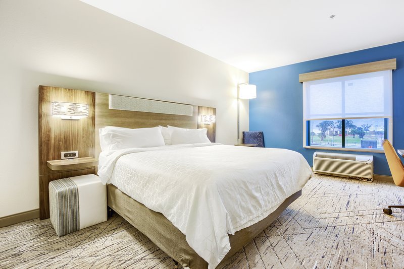 Holiday Inn Express Gulfport Beach