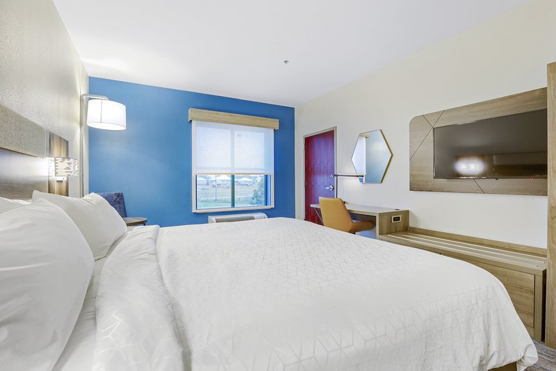 Holiday Inn Express Gulfport Beach