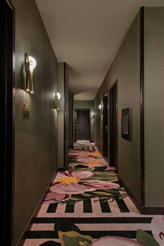 Rooms Hallway