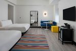 Aloft, Guest room, 2 Queen
