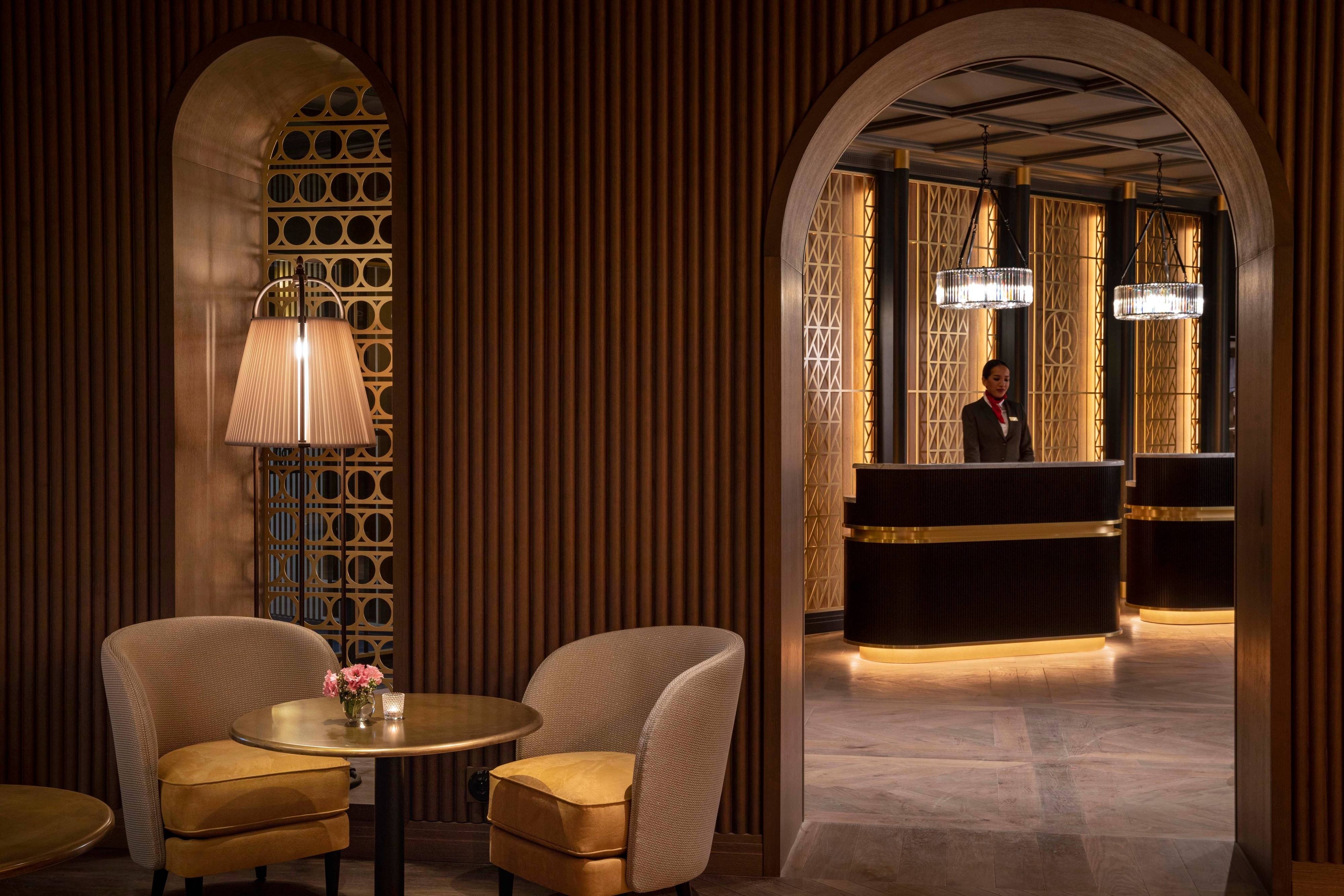 Hotel Maison Rouge
